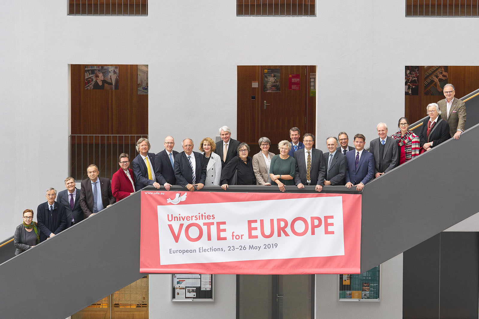 uniko präsentierte Banner „Universities vote for Europe“